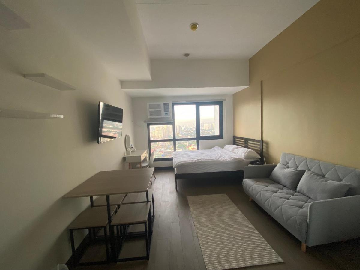 ケソンシティ Cozy Fully Furnished Qc Studio With Skyline Viewアパートホテル エクステリア 写真